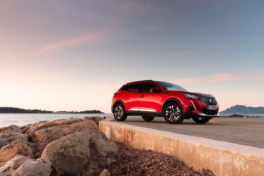  Peugeot 2008 2019 года  (WW) (фото 5 из 42)